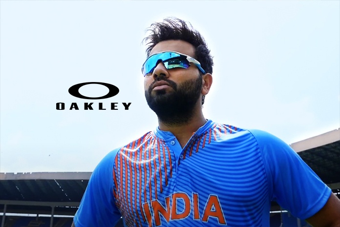 Pligt Derbeville test Merchandising IPL 2020 : Mumbai Indians captain Rohit Sharma signs with Oakley eyewear
