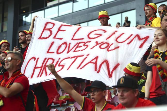 Euro 2020: Belgium players pay tribute to Christian Eriksen by stopping play during Denmark vs Belgium match