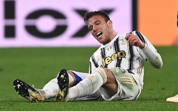 Serie A : Juventus midfielder Arthur Melo to miss two months after surgery  - Inside Sport India