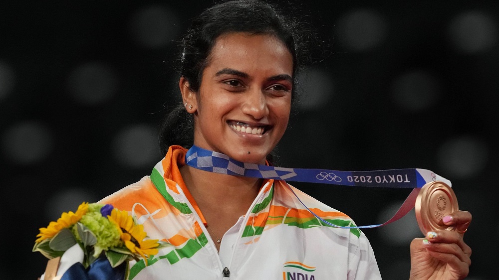 Tokyo Olympics Badminton: Super Sindhu claims another Olympic medal, thrashes China’s He BingJiao 21-13, 21-15 to win bronze in Tokyo