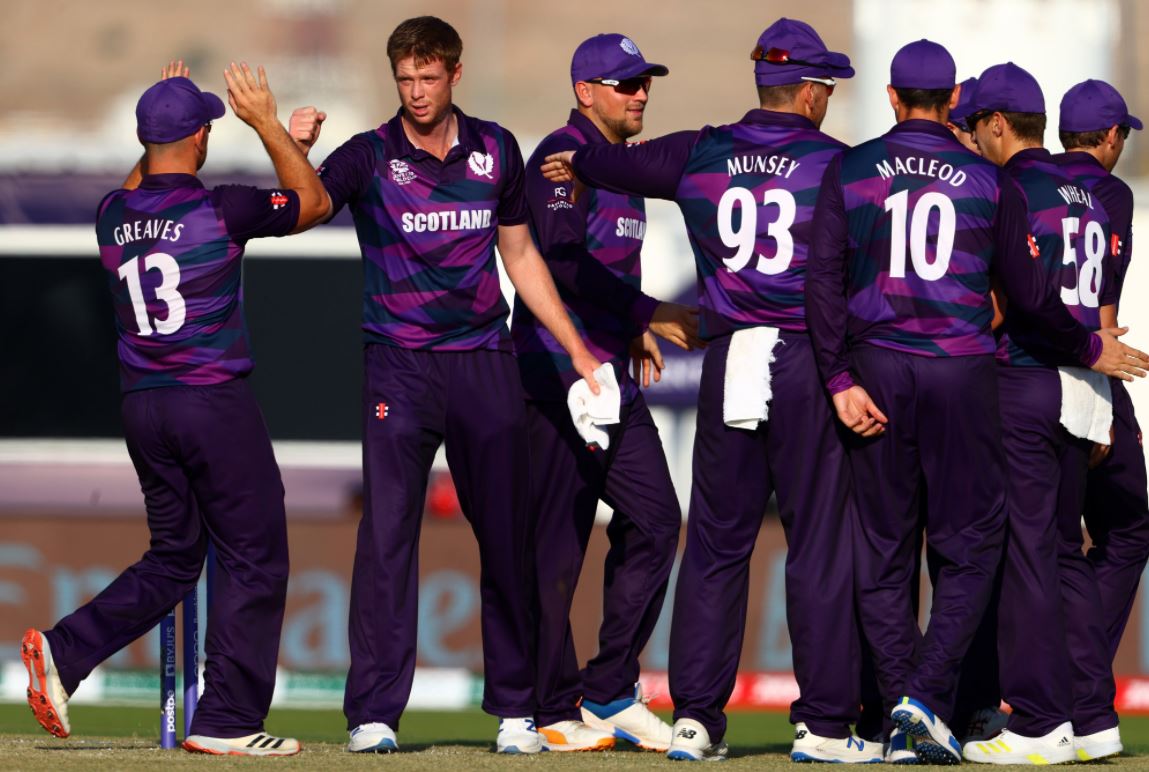 SCO vs NED LIVE: Schotland treft Nederland in de T20 World Cup live om 9.30 uur Bekijk live-uitzending XI's die waarschijnlijk zullen spelen, toon verslag - Volg SCO vs NED LIVE