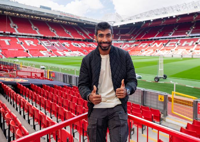 T20 World Cup: Jasprit Bumrah seen enjoying his free time at Old Trafford cheering for Man United