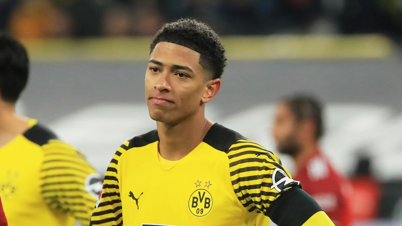 Bundesliga: Dortmund’s Jude Bellingham fined 40,000 euros for criticising referee Felix Zwayer