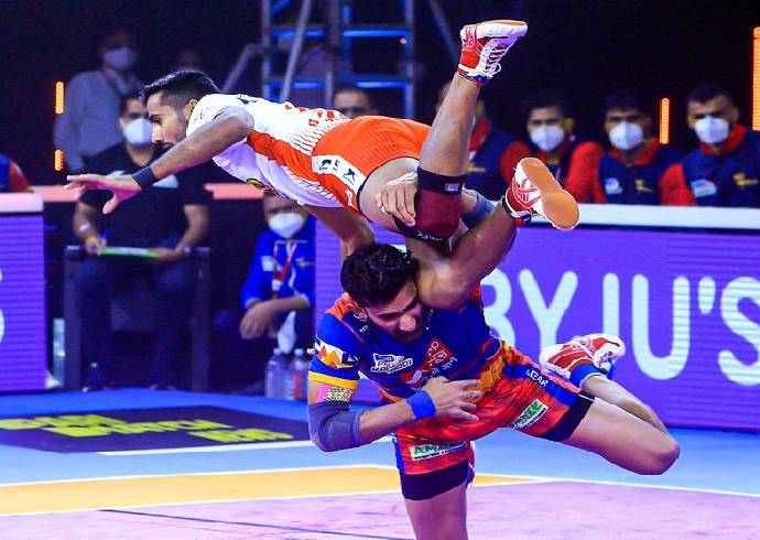 PKL 2021: Pardeep Narwal led UP Yoddha claw back to rescue nail-biting 32-32 tie vs Gujarat Giants