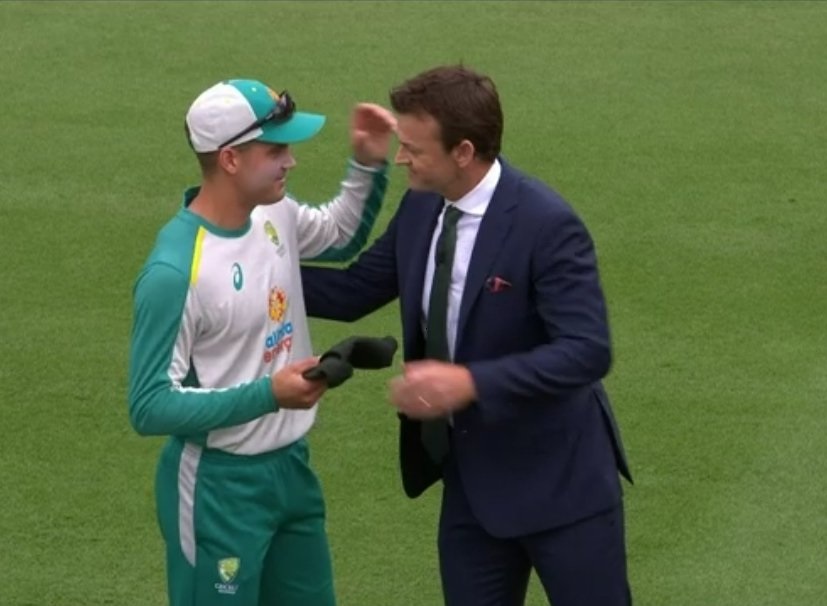 Ashes 2021 LIVE: Alex Carey makes his debut, Adam Gilchrist handovers Baggy Green with an inspirational speech, check out