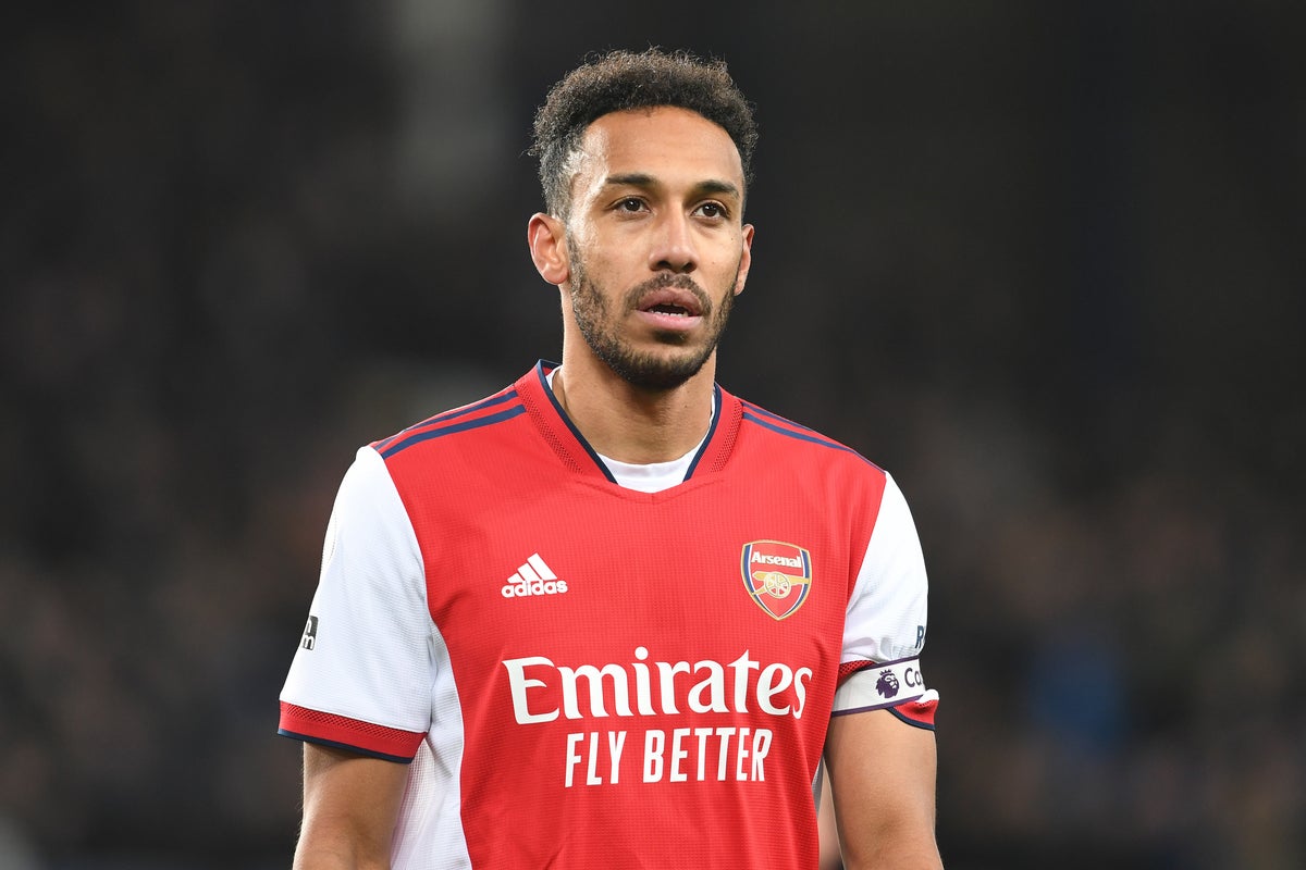 Premier League: Chelsea boss Thomas Tuchel says he will reach out to Aubameyang after Arsenal drop captain