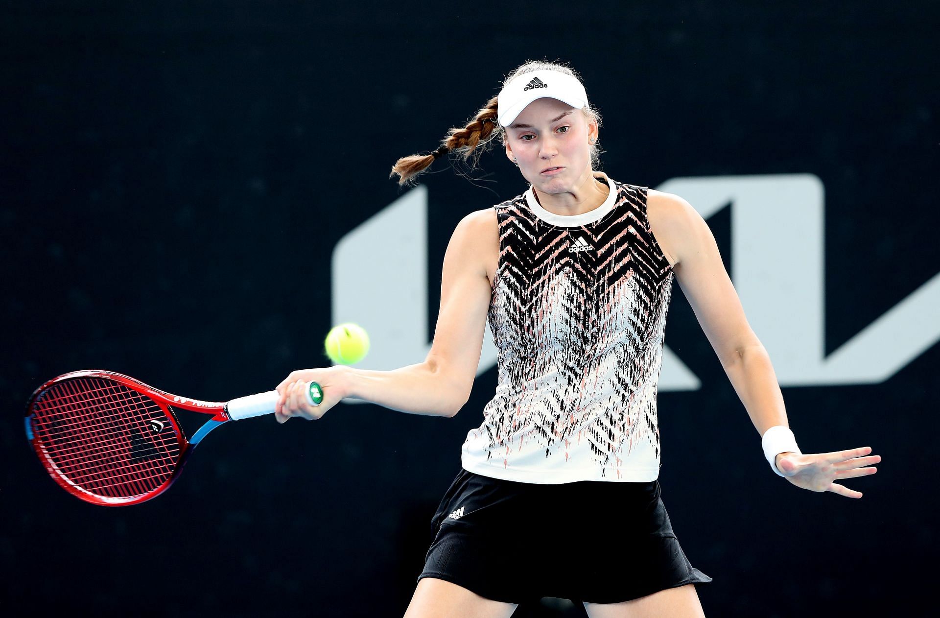 Elena Rybakina - An impressive record set ❤️❤️ Elena Rybakina becomes the  first player to defeat the world number one & two at BNP Paribas Open  #indianwells in the same year! 👑 📷 Eurosport