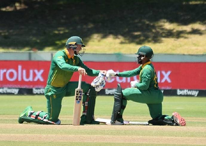 SA vs INDIA ODI: Bavuma’s SPECIAL MID of the PITCH TIP to Van Der Dussen that resulted in 204 runs stand & ROYAL thrashing for India