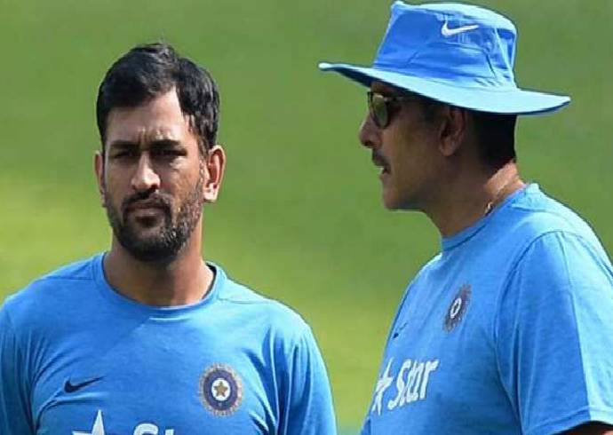 Ravi Shastri BIGGEST Dhoni Fan, but says ‘I don’t have his phone number till today’, check why?