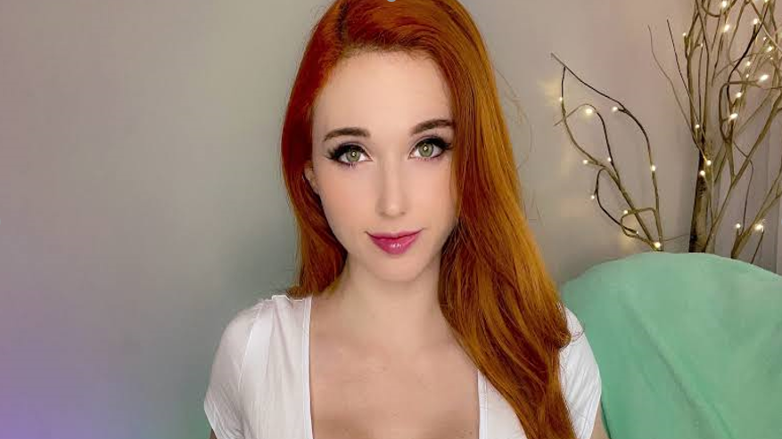 Fans are so crazy for Amouranth that they would pay her huge money for calling them losers