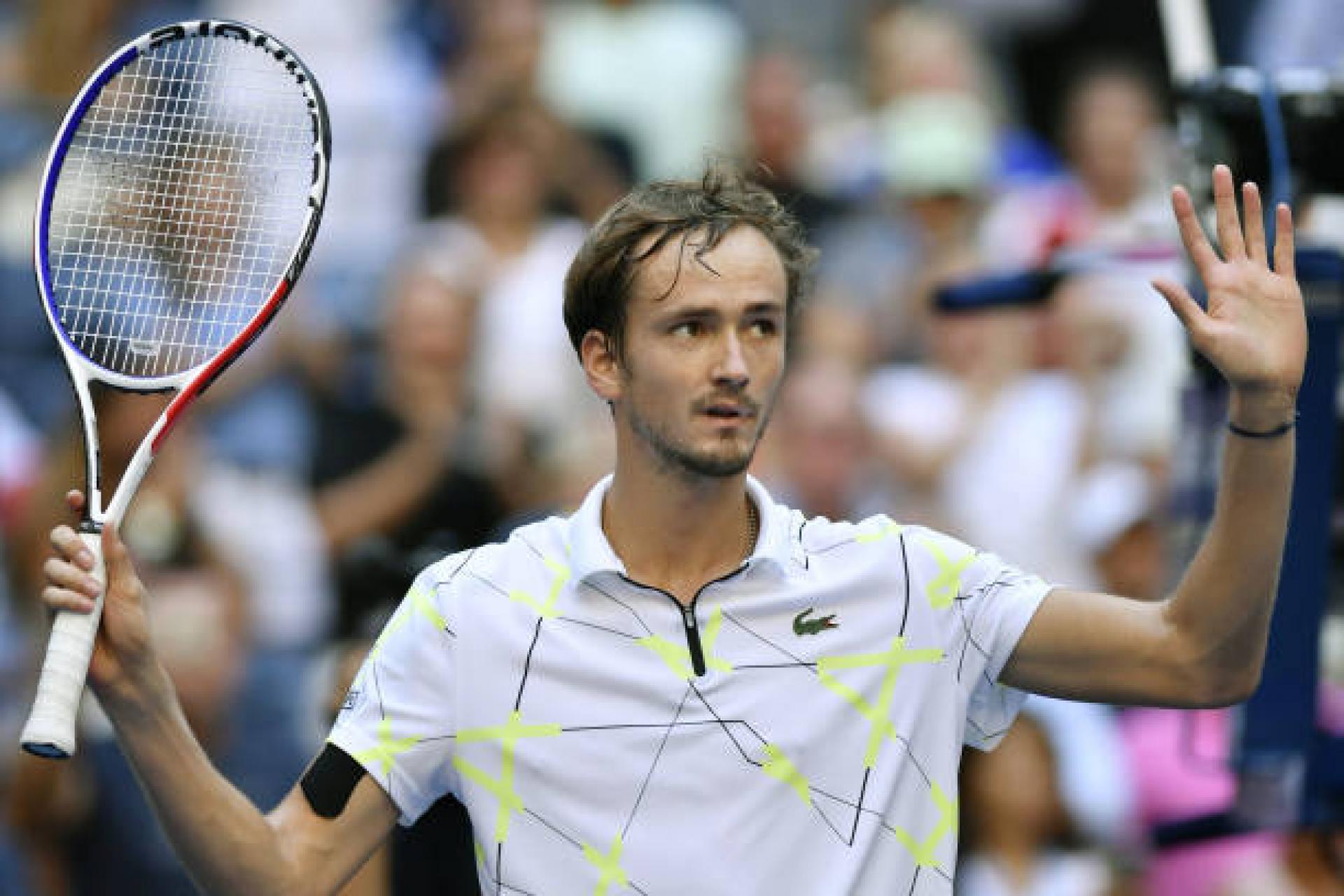 Australian Open Live: How Daniil Medvedev THE ALCHEMIST using crowd to his advantage? check out