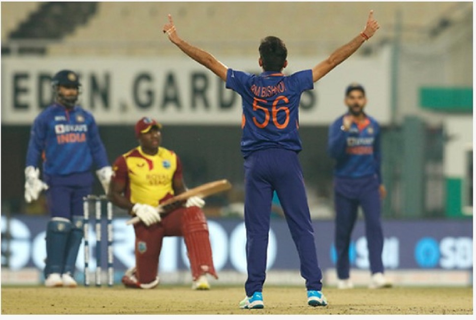 IND vs WI Live: Ravi Bishnoi makes impressive T20I debut, imitates iconic Shaheen Afridi CELEBRATION - See pics
