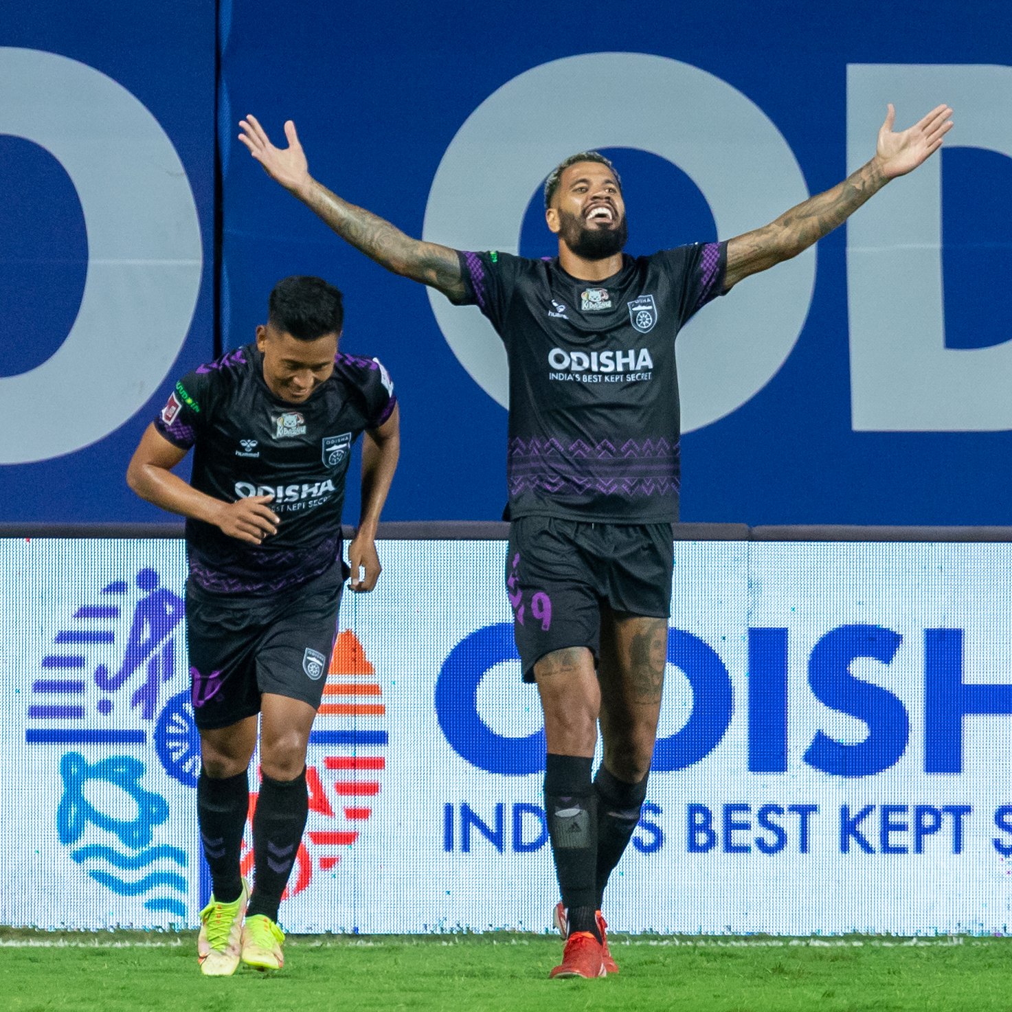 OFC 2-2 CFC Highlights: A goal-fest comes to an end as Odisha FC vs Chennaiyin FC ends in a draw; Javier Hernandez and Rahim Ali were amongst the scorers