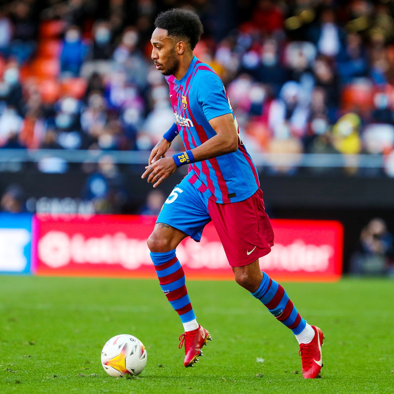 Valencia 1-4 Barcelona: Pierre-Emerick Aubameyang gets off the mark after scoring his first hattrick for Barcelona as they beat Valencia in stunning fashion 