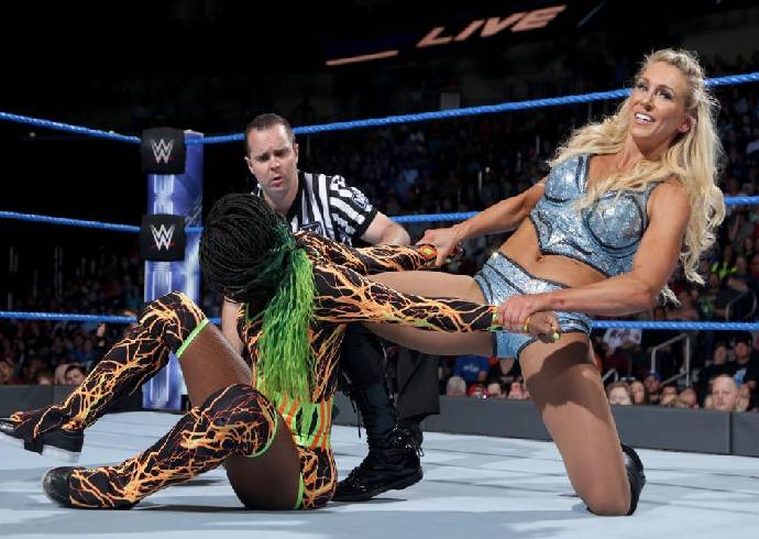 WWE SmackDown Live: Three Possible Endings for Charlotte Flair vs Naomi this Week