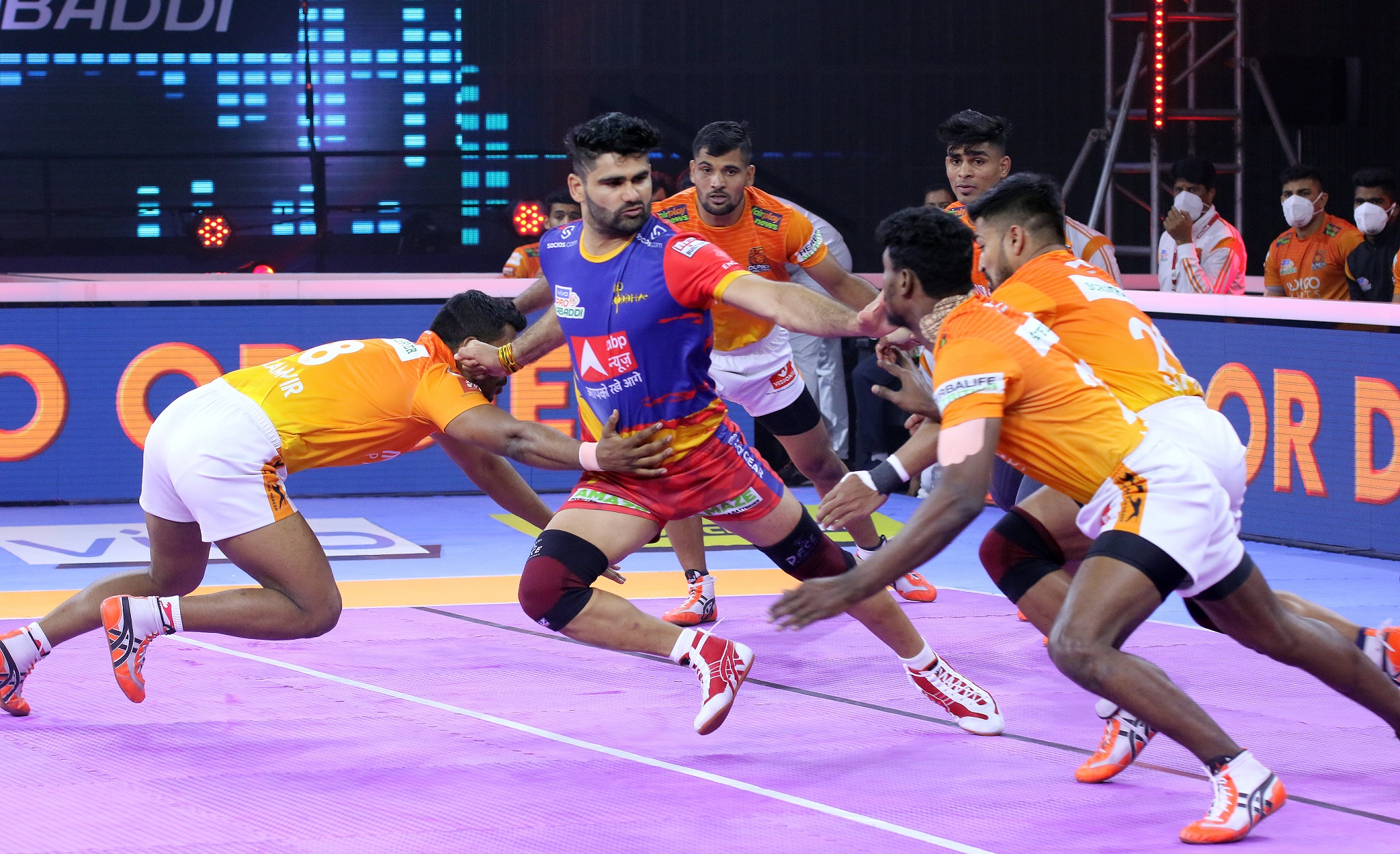 UP Yoddhas face U Mumba in first match of PKL 2023. InsideSport takes a look at probable starting seven in UP Yoddhas vs U Mumba.