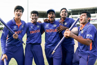 IPL 2022 Auction SHOCKER: 8 India U19 stars 'NOT-ELIGIBLE' for IPL Auction: Follow LIVE Updates