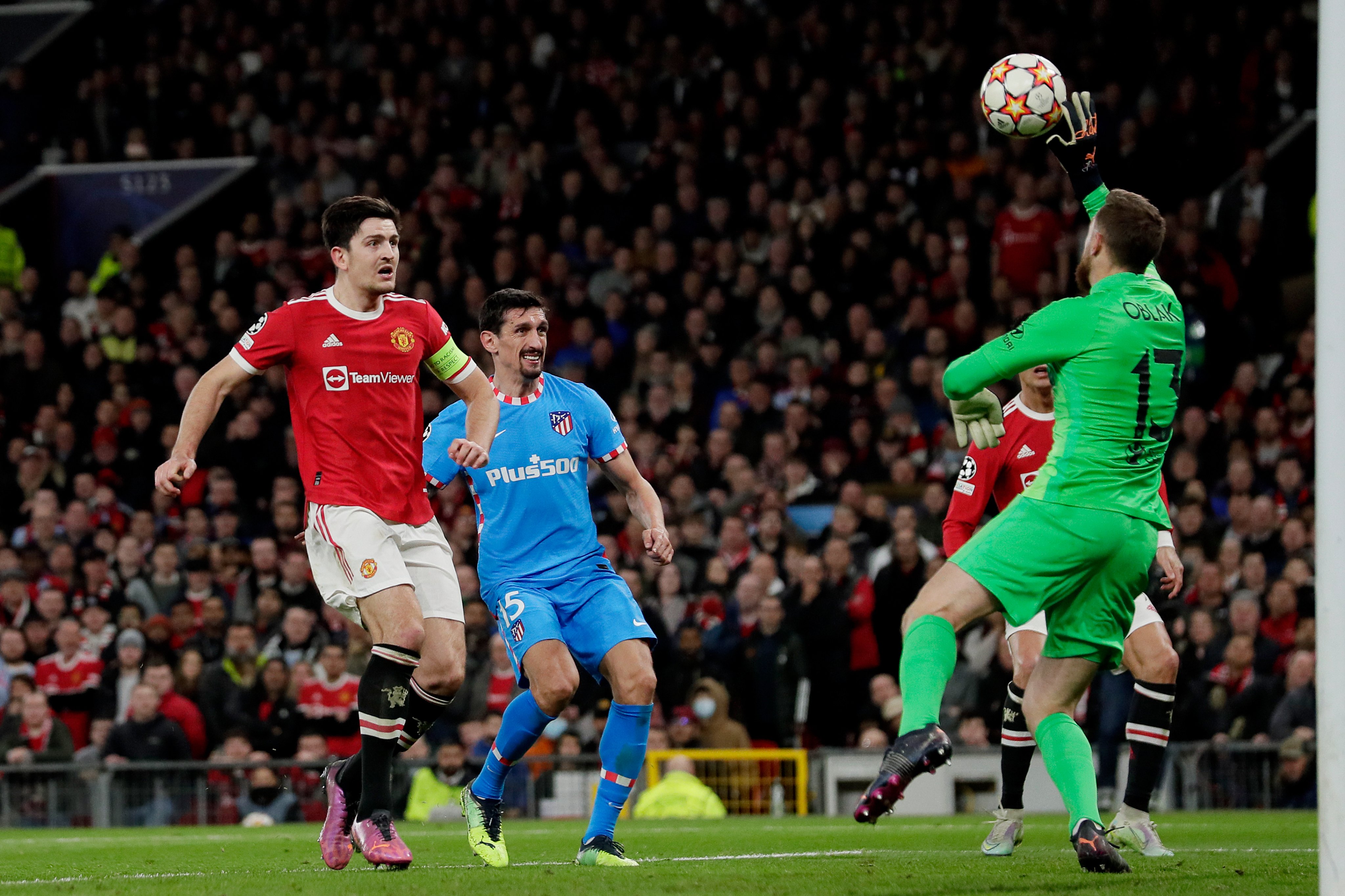 Manchester United 0-1 Atletico Madrid LIVE: Renan Lodi's first-half headed goal KNOCKS Man United out of the Champions League; Jan Oblak with a Man of the Match performance