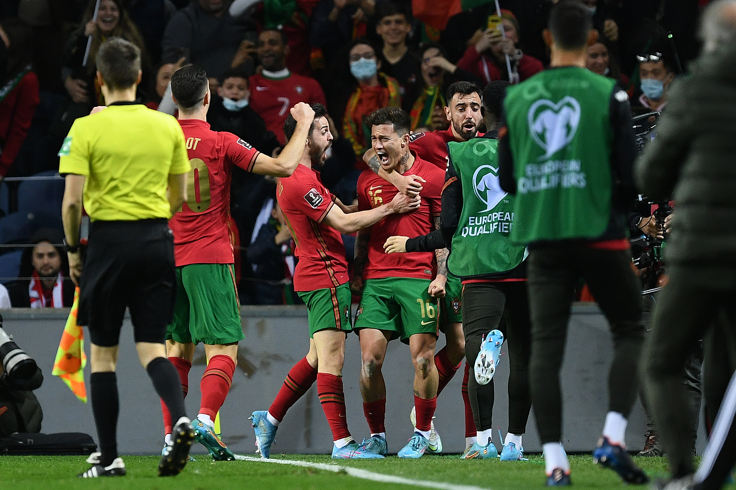 Португалия футбол матч 2023. Сборная Португалии 2022. Сборная Португалии по футболу 2022. Португалия Турция 3 1. Сборная Португалии 2023.