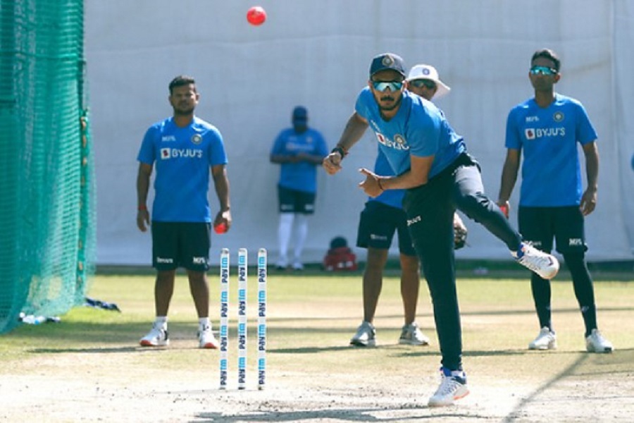 IND vs SL Pink Ball Test: Virat Kohli & Co stay back in Mohali for full-fledged Pink-Ball practice ahead of Bengaluru Test - Check pics