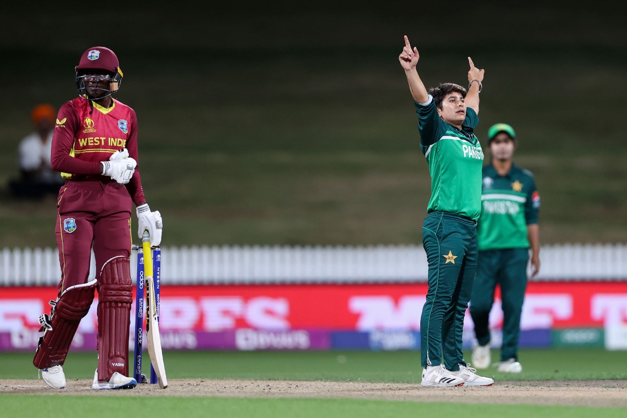 PAK-W beat WI-W Highlights: Nida, Muneeba star as Pakistan end RECORD longest losing streak in World Cup with 8-wicket win over West Indies