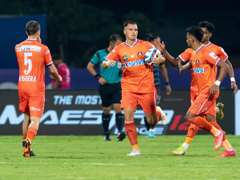 FCG 4-4 KBFC: Airam Cabrera scores a hattrick to help FC Goa hold Kerala Blasters to a stalemate in a 8-goal thriller