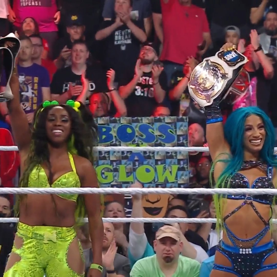WWE Raw Results: Sasha Banks and Naomi Grab their Win On Monday Night Raw