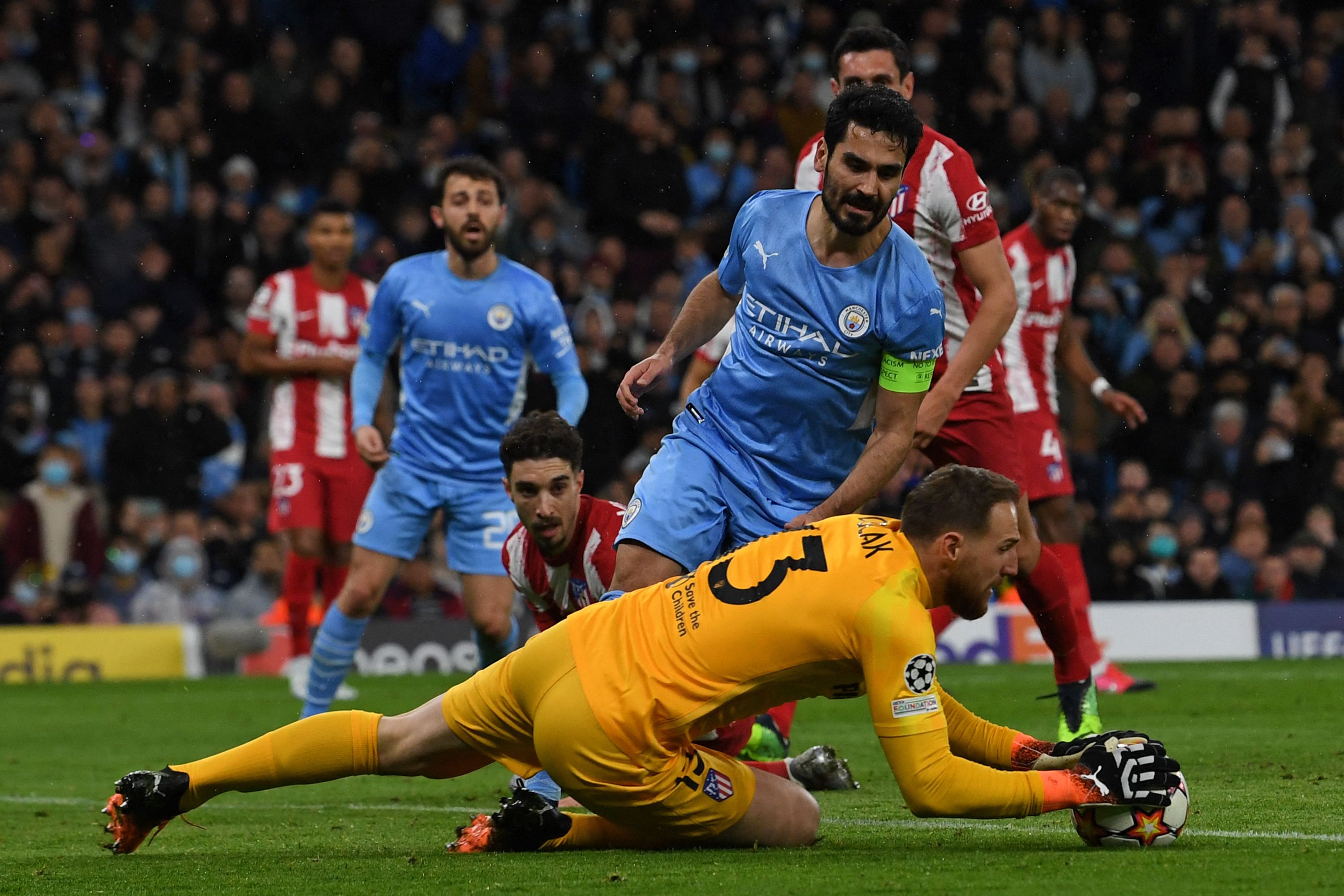 Manchester City beat Atletico Madrid 1-0: Kevin De Bruyne hands Man City a slender 1-0 advantage as the hosts breached Atletico Madrid's 5-5-0 formation
