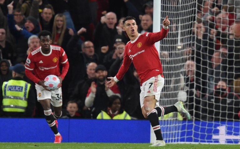 Premier League: Cristiano Ronaldo’s brilliant equaliser saves Man United in a DISAPPOINTING 1-1 draw against Chelsea at Old Trafford, Watch Man United vs Chelsea HIGHLIGHTS