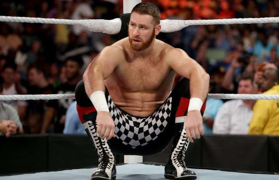 WWE SmackDown Results: Sami Zayn Escapes Drew McIntyre Again, Ends up Getting a Steel Cage Match