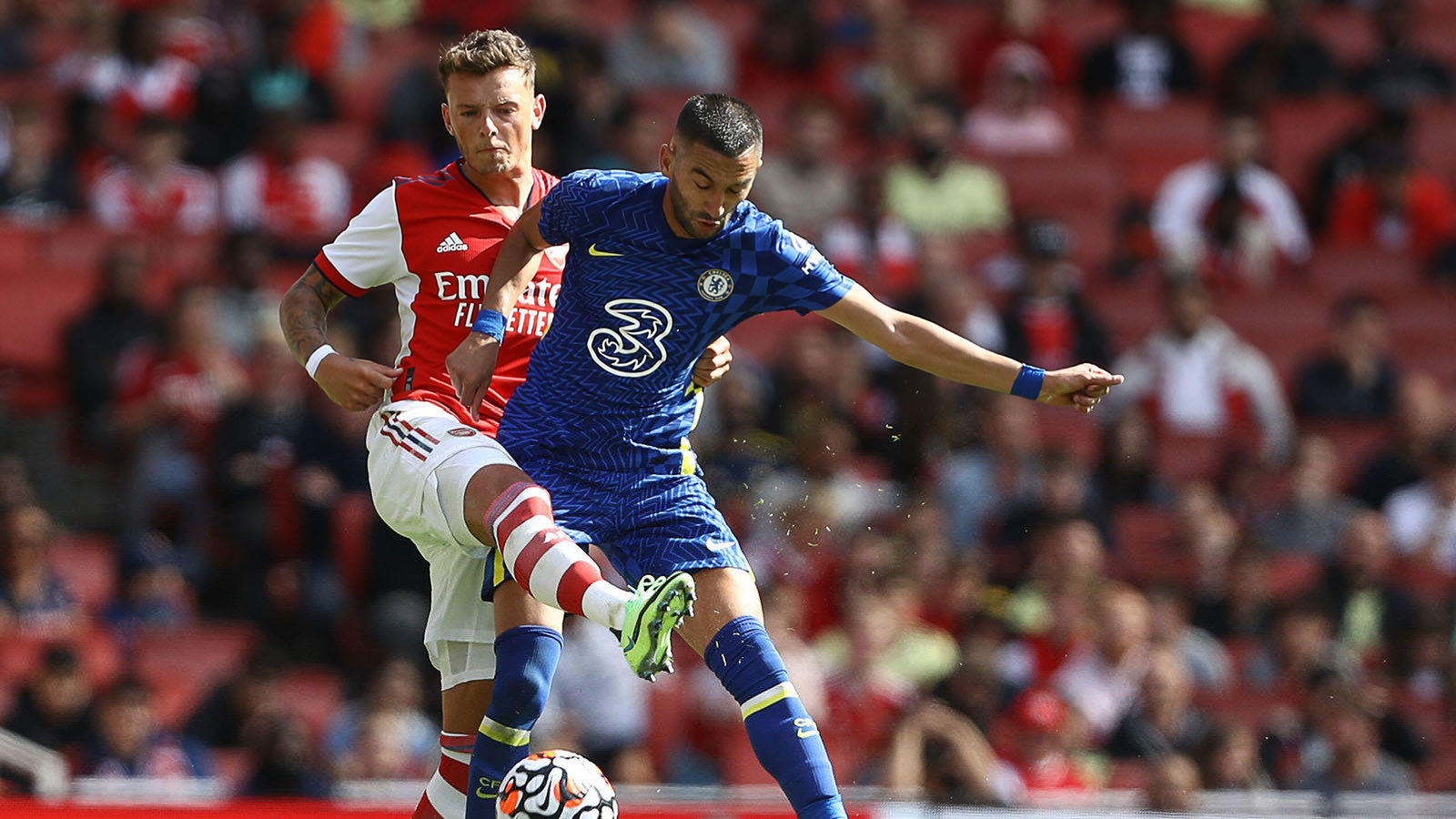 Chelsea vs Arsenal Live: A LONDON DERBY awaits, The Gunners face Chelsea in their Top 4 quest, Follow Chelsea vs Arsenal LIVE: Check Team News, Predictions, Live Streaming