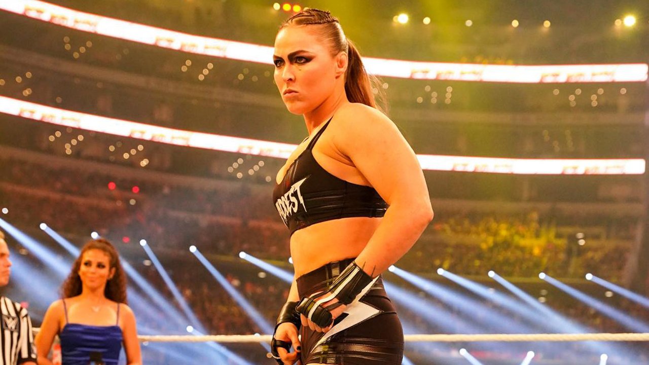 WWE SmackDown: Will Ronda Rousey Get Her Rematch With Charlotte Flair