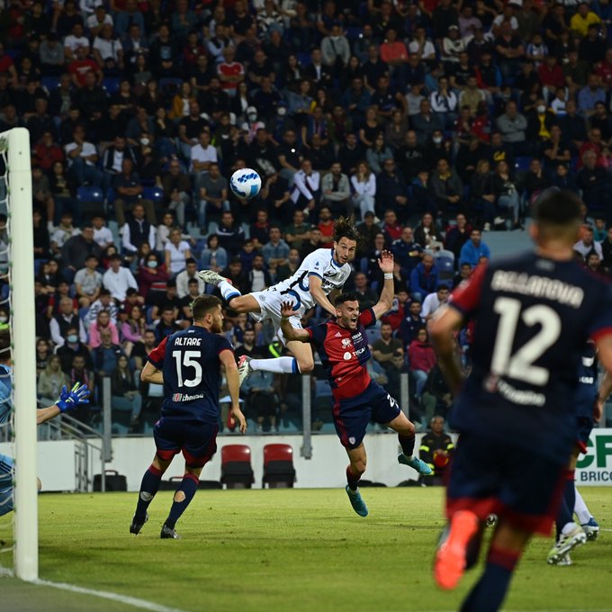 Serie A: Inter Milan beat Cagliari 3-1 as the Serie A title race will be decided on the FINAL DAY, Lautaro Martinez scores a brace, Watch Inter Milan beat Cagliari HIGHLIGHTS