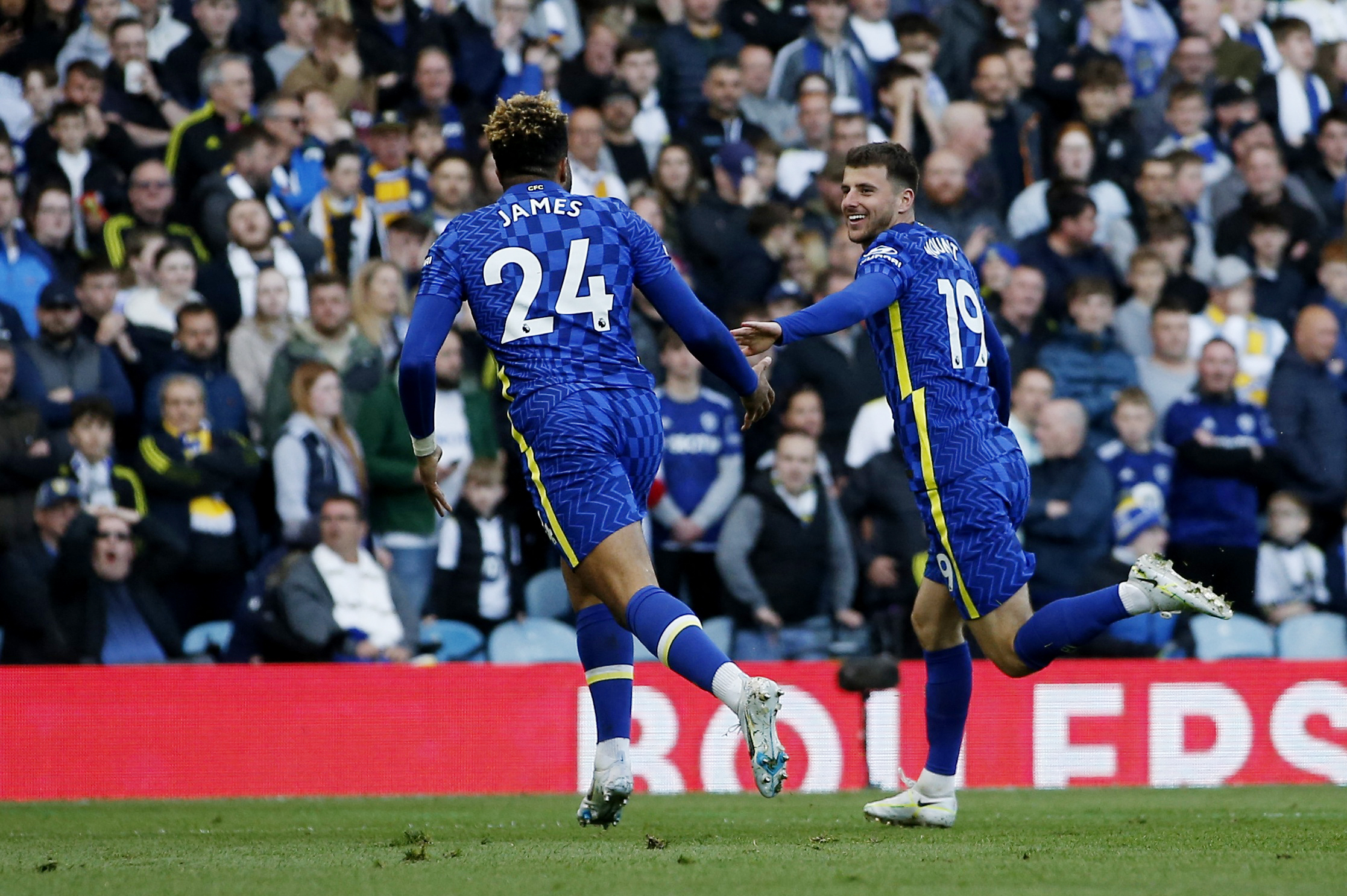 Premier League: Chelsea beat 10-men Leeds United in a 3-0 riot at Elland Road: Lukaku, Mount and Pulisic amongst the goals, Watch Chelsea beat Leeds HIGHLIGHTS