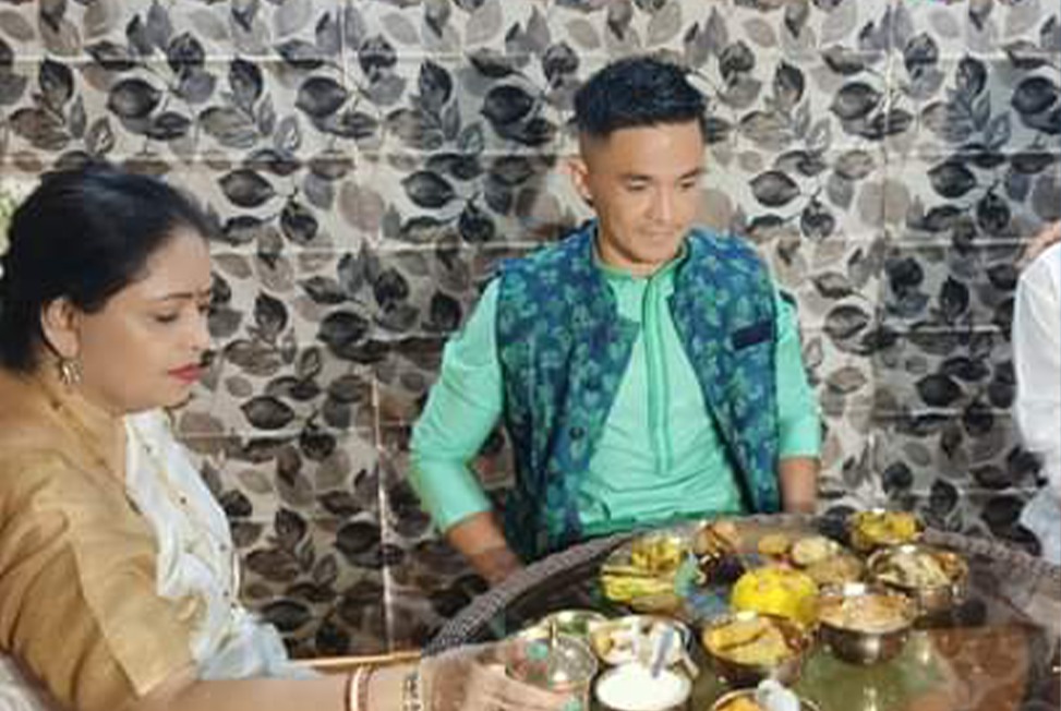 Sunil Chhetri: Indian skipper gets WARM Welcome in Kolkata, treated to GRAND Reception at in-laws - Check Pics