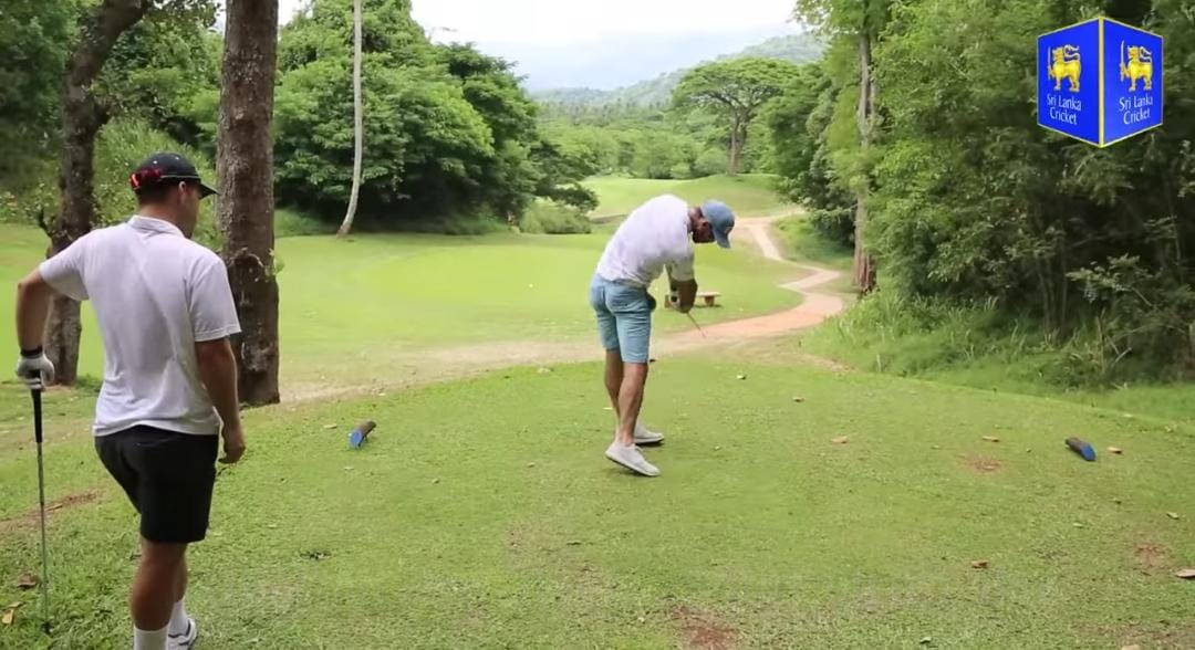 SL vs AUS: Aiming COMEBACK to LEVEL Series, Glenn Maxwell and Co Spends Off-day PLAYING Golf - Watch Video