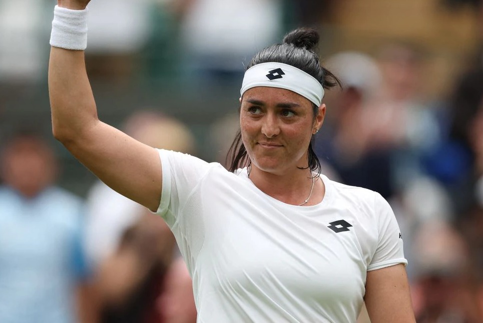 Wimbledon 2022 LIVE: Ons Jabeur reaches 2nd round with easy 6-1, 6-3 win over Mirjam Bjorklund in opening round