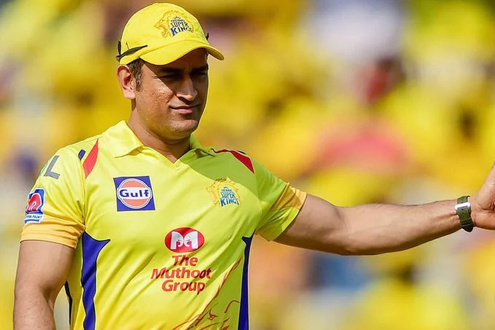 MS Dhoni INJURY: Is MS Dhoni injured? CSK captain reportedly seeks help from Herbal Physician to treat knee injury: Check DETAILS