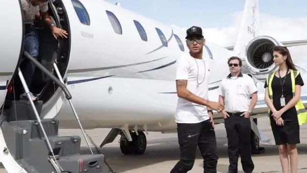 Neymar private plane: Brazilian star Neymar's private jet forced to make an EMERGENCY landing, PSG player is unharmed - Check out