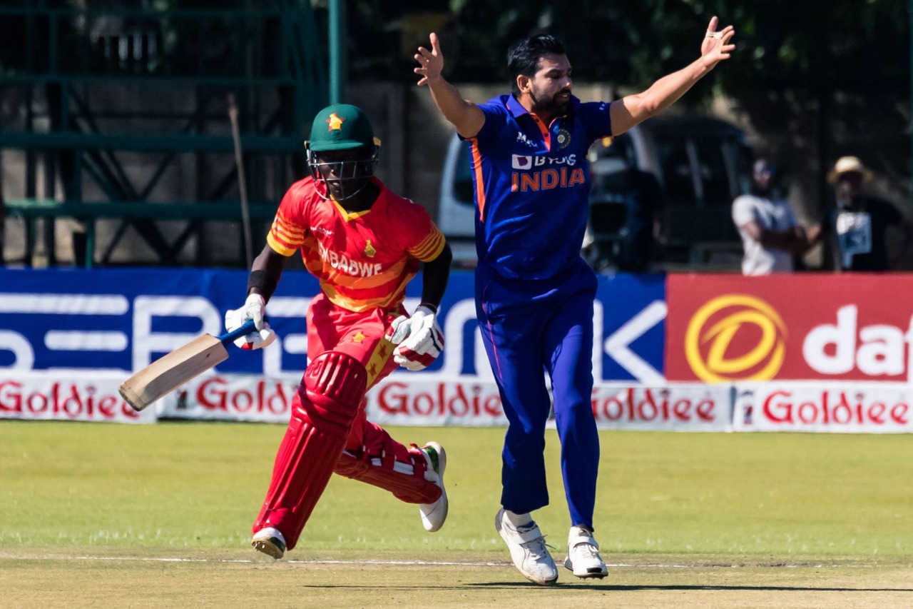 IND vs ZIM LIVE: Fit-again Deepak Chahar bowls DEADLY SPELL on India return after 6 months, rattles Zimbabwe with new ball to make stunning comeback - Watch video