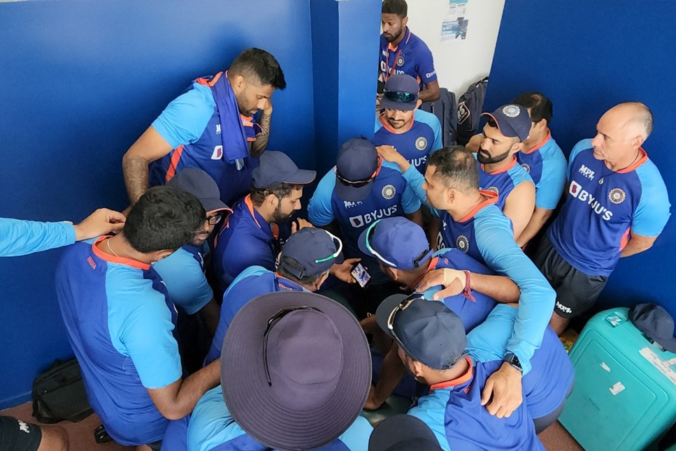 CWG 2022 Cricket FINAL LIVE: Rohit Sharma and Co WATCHES India Eves take on Australia in a nail-bitter encounter at Edgbaston for the Finals of CWG 2022
