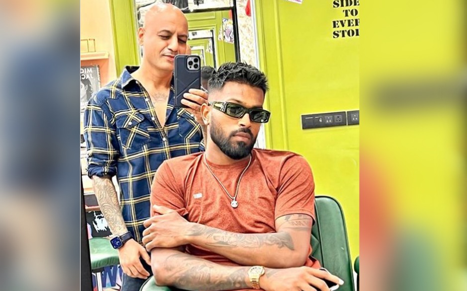 Virat Dhoni and Hardik Pandya get new hairdos after win over Pakistan   Crictoday