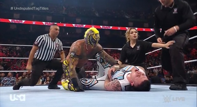 WWE Raw Results Highlight: Chaotic end of Main Event as Edge spears Dominik Mysterio
