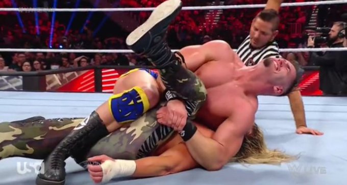 WWE RAW-Ergebnisse 15. August: Theory rächt sich an Dolph Ziggler, Bobby Lashley steckt AJ Styles fest, um den US-Titel zu behalten: Folgen Sie den WWE RAW-Highlights