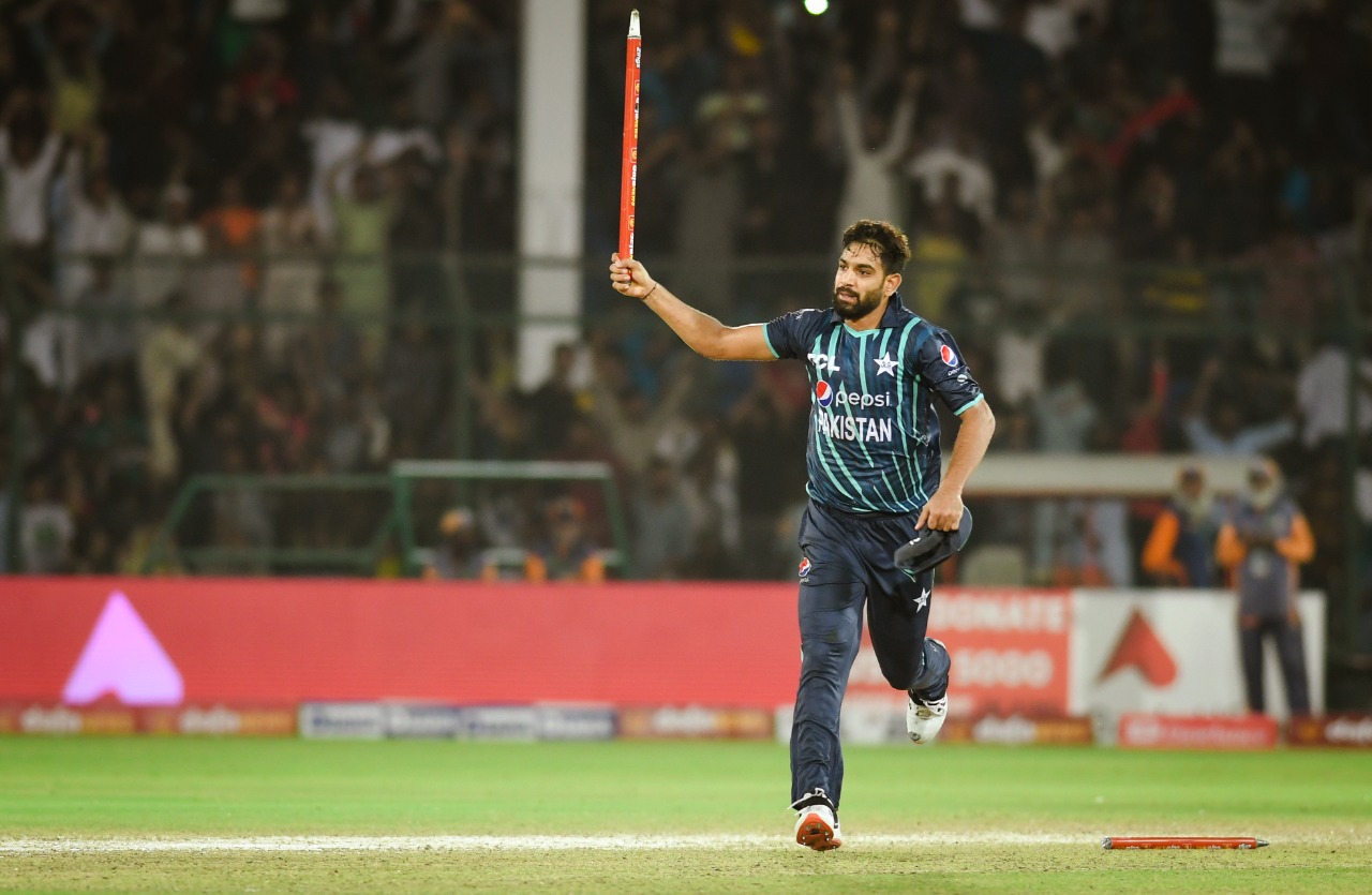 PAK vs ENG: Before flying to Lahore for 5th T20, Pakistan players, including Babar Azam, Naseem Shah, and others entertain fans. Pakistan vs England T20 series. Mohammad Rizwan, Haris Rauf, and Shan Masood