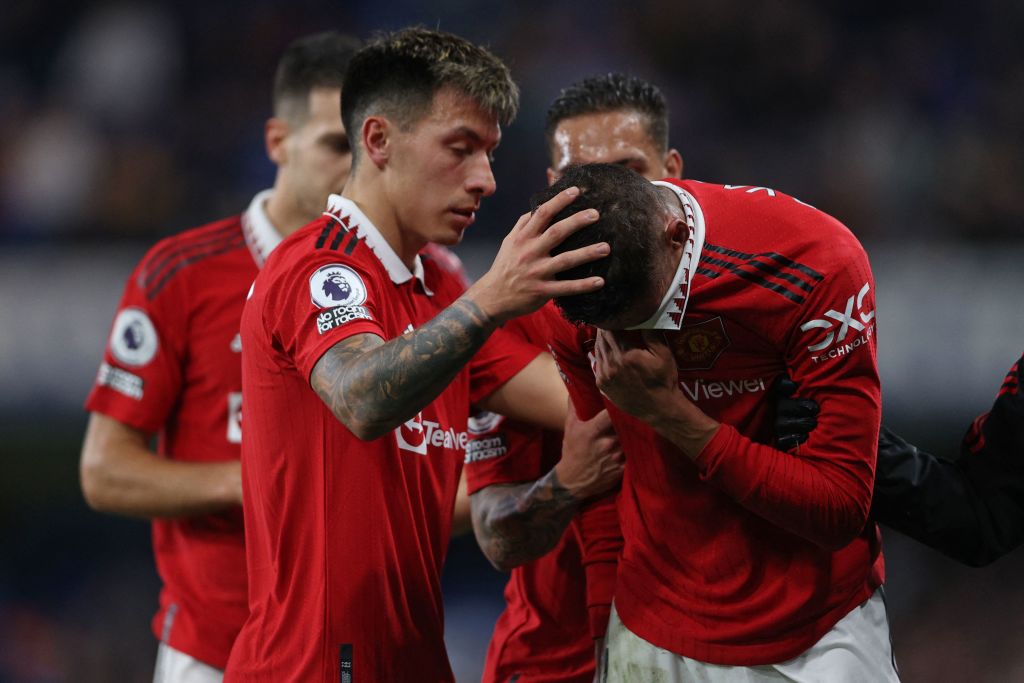 Chelsea vs Manchester United HIGHLIGHTS: Raphael Varane leaves pitch in tears, World Cup appearance in doubt-Check Out