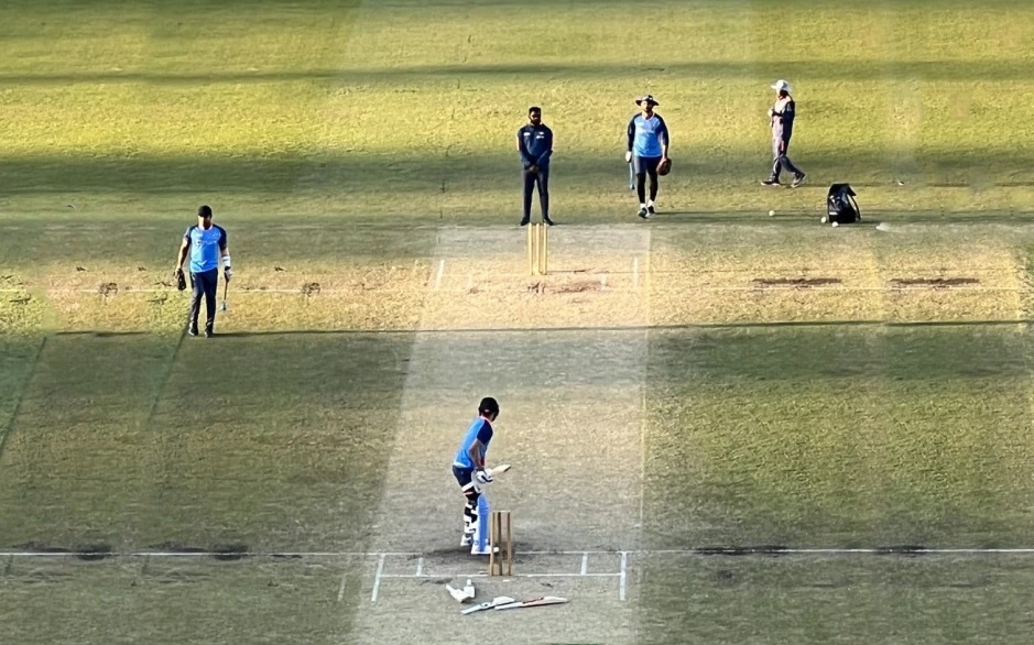 India T20 WC Squad: Rohit Sharma & Co WRAP UP Perth chapter, will move to Brisbane on Friday, Follow T20 World Cup LIVE, India vs Australia Warm-Up LIVE