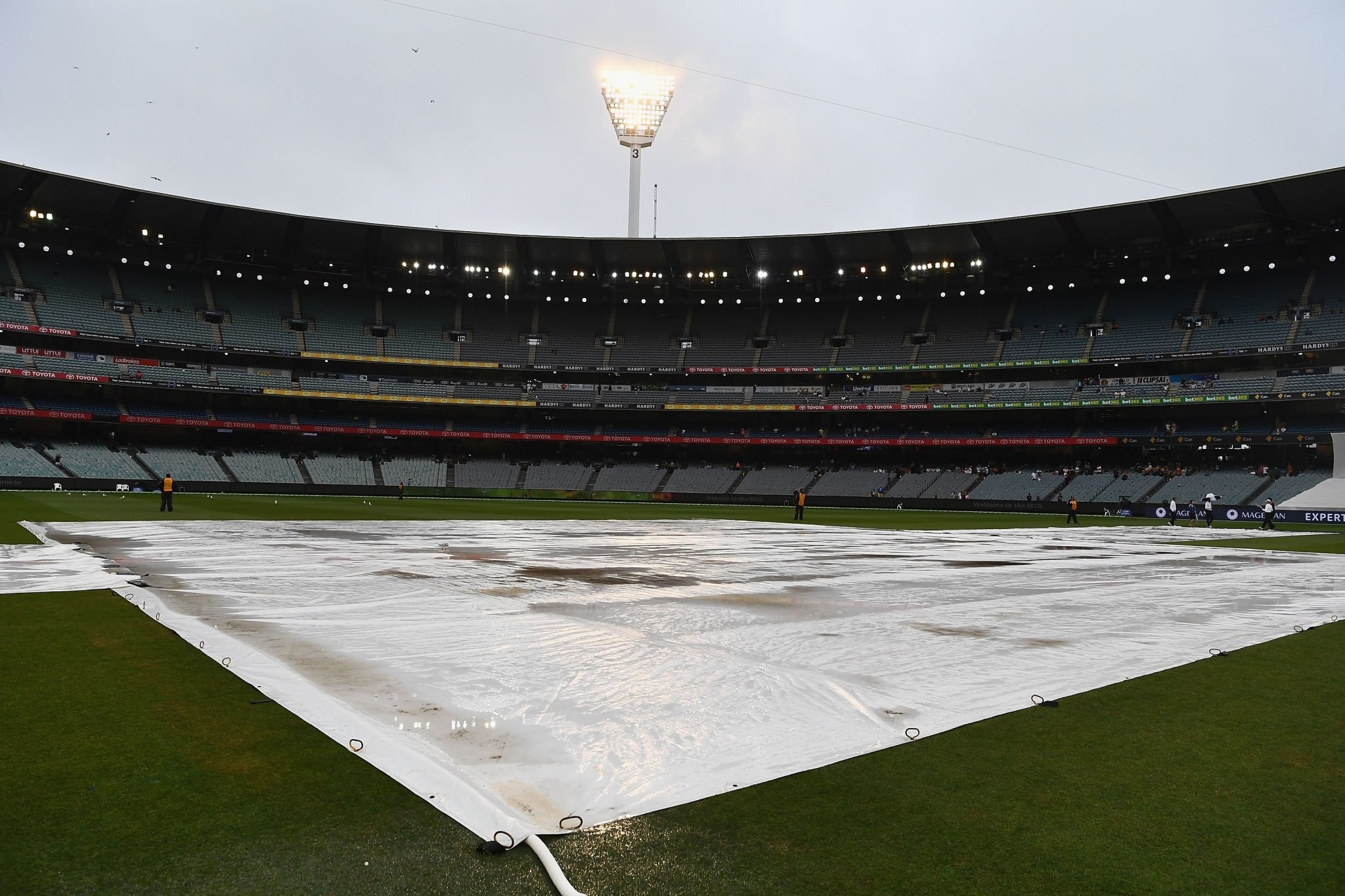 Melbourne Weather Live Updates, LA NINA, India vs Pakistan LIVE, IND vs PAK LIVE, IND vs PAK Weather, MCG Weather, ICC T20 World Cup 2022, Melbourne rain