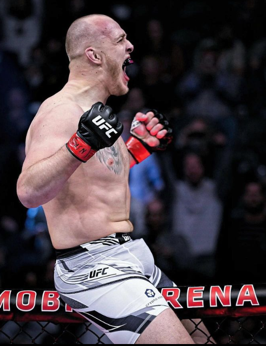 UFC Fight Night: Derrick Lewis vs Sergey Spivac latest betting odds 