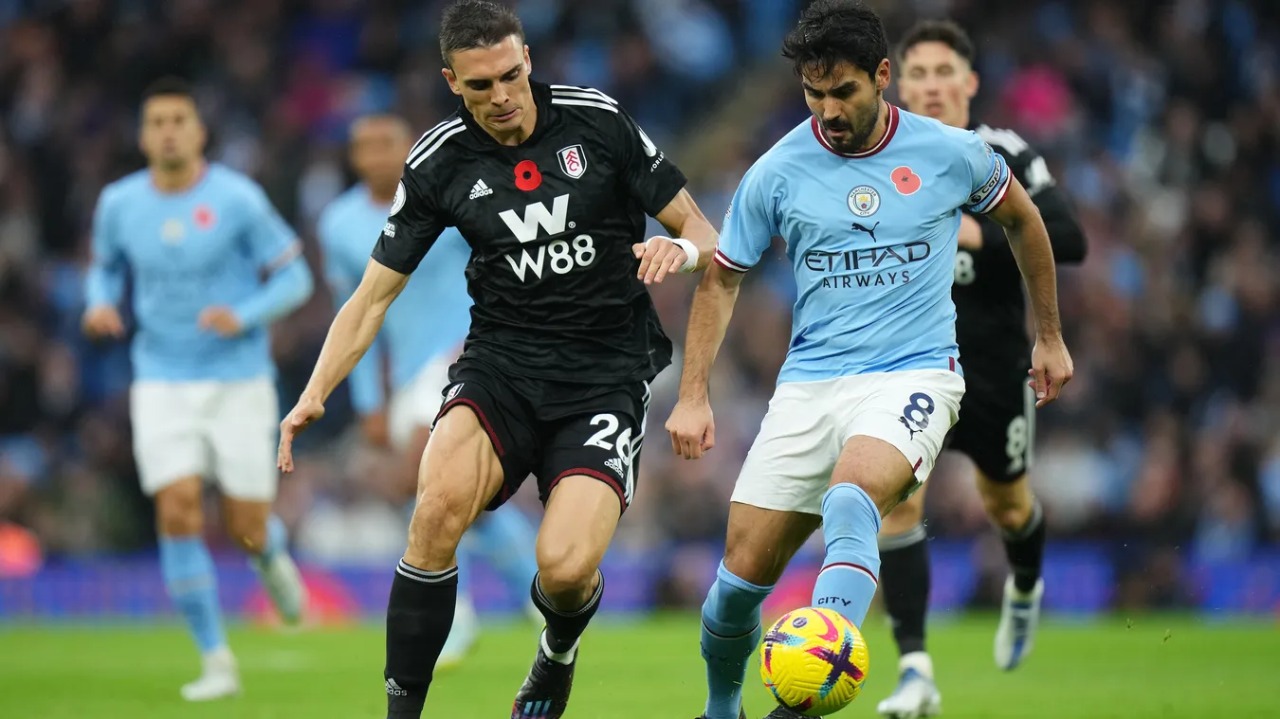 Man City vs Brentford Live Streaming: Manchester City aim to reclaim Top Spot in Premier League - Follow LIVE